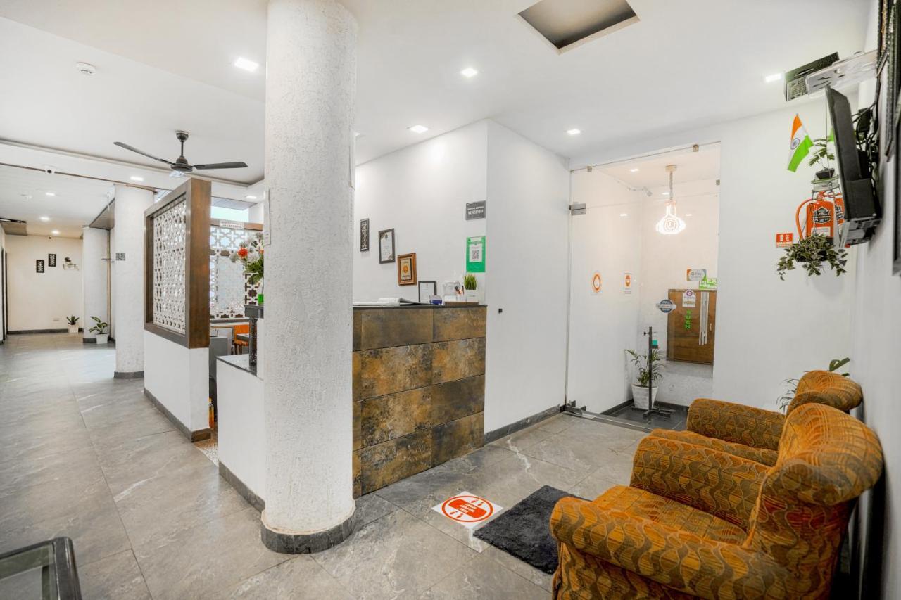 Hotel Seven- Center Of City Chandigarh Ngoại thất bức ảnh